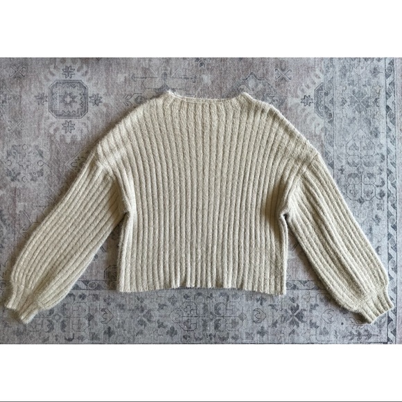 Lovers + Friends Beige Ribbed Lovely Sweater - Picture 5 of 7